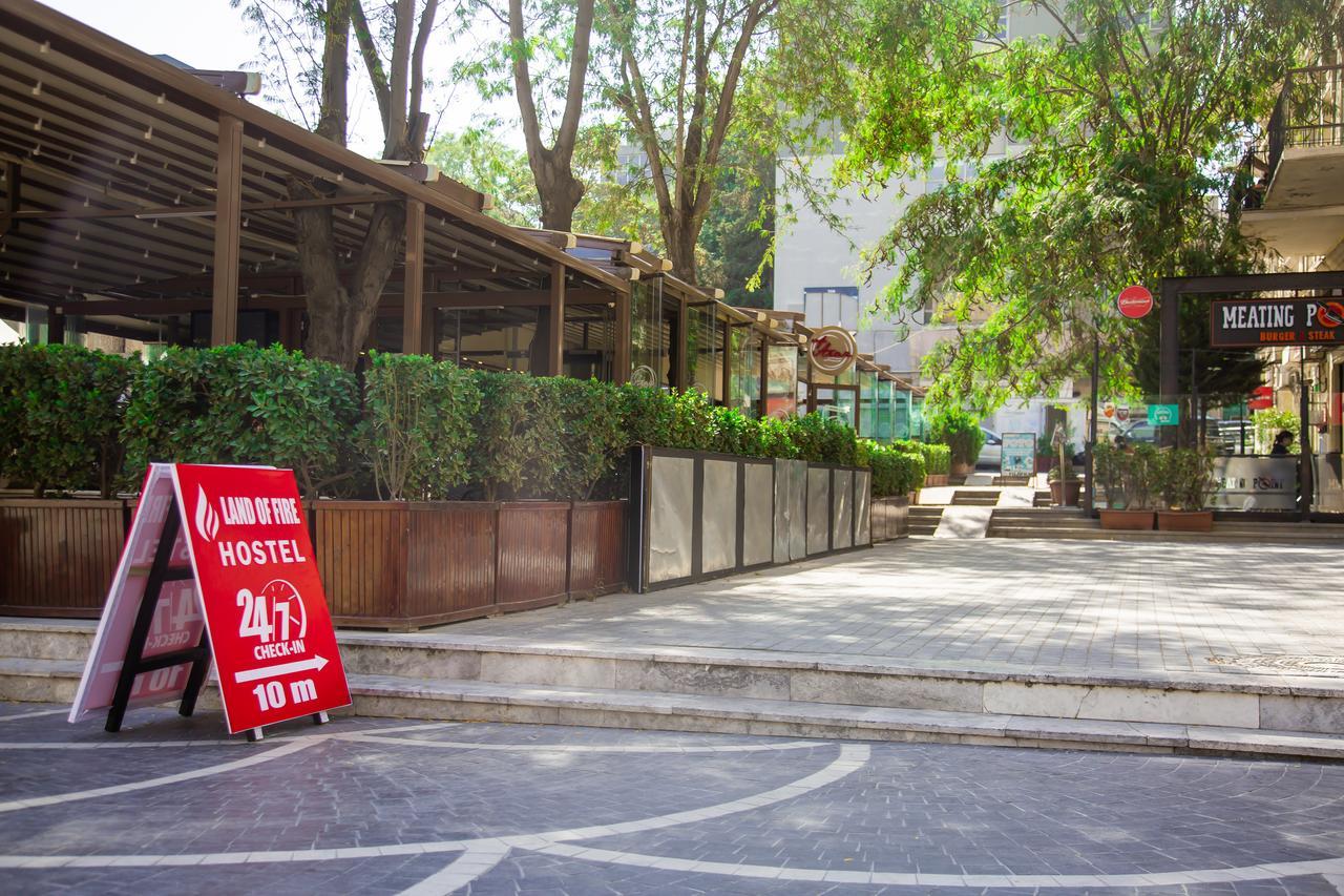 Land Of Fire Hostel Baku Extérieur photo